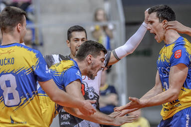 Żółto-niebieskie „derby” z podtekstami