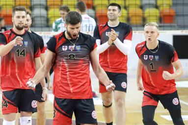 Sobota z 1. Ligą: UKS Mickiewicz Kluczbork - MKS Ślepsk Suwałki 0:3