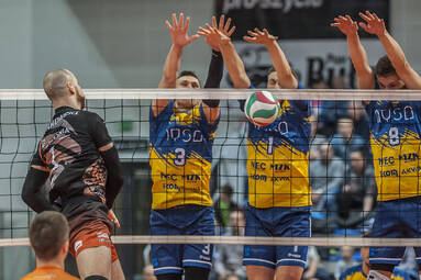 Sobota z 1. Ligą: APP Krispol Września - Stal Nysa 1:3