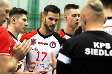 Sobota z 1. Ligą: KPS Siedlce - APP Krispol Września 1:3