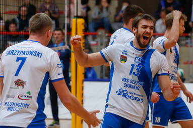 Czwartek z 1. Ligą: MKS Ślepsk Suwałki - KS Gwardia Wrocław 1:3