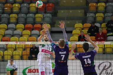 Czwartek z 1. Ligą: Tauron AZS Częstochowa - MCKiS Jaworzno 3:2