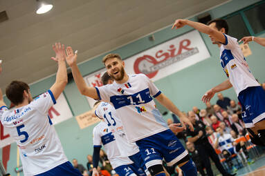 Ostatnia prosta przed play off