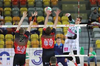 Piątek z 1. Ligą: Tauron AZS Częstochowa - UKS Mickiewicz Kluczbork 0:3