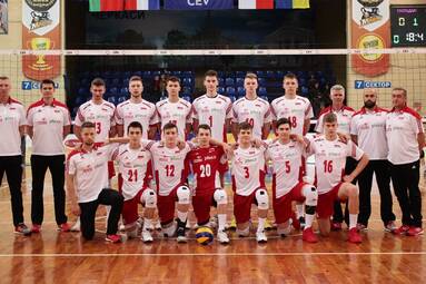 Ośmiu zawodników 1. Ligi w kadrze juniorów na pierwsze zgrupowanie
