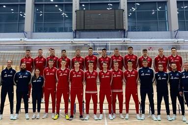 Kadra juniorów rozpoczęła drugie zgrupowanie. Wśród powołanych 8 zawodników 1. Ligi Mężczyzn