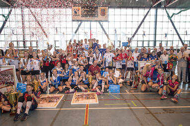 Ceremonia zakończenia Ogólnopolskich Mistrzostw w Minisiatkówce im. Marka Kisiela o Puchar Kinder+Sport