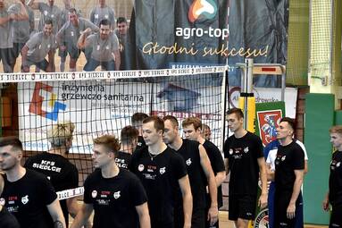 Lubinianie i tomaszowianie zagrają o 1. miejsce podczas turnieju w Siedlcach