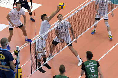 Czwartek z KRISPOL 1. Ligą Mężczyzn: ZAKSA Strzelce Opolskie - KS Lechia Tomaszów Mazowiecki 1:3