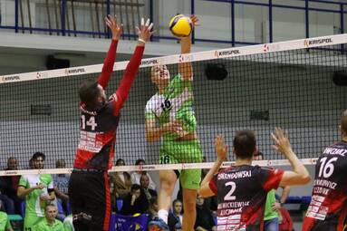 Sobota z KRISPOL 1. Ligą Mężczyzn: MCKiS Jaworzno - Mickiewicz Kluczbork 1:3