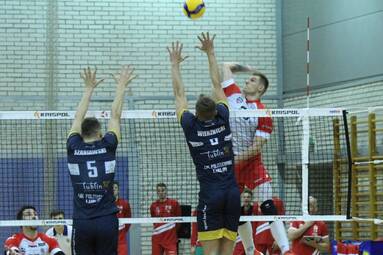 Sobota z KRISPOL 1. Ligą Mężczyzn: AZS AGH Kraków - LUK Politechnika Lublin 3:2