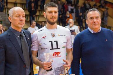Jan Tomczak nowym rozgrywającym STS Olimpii