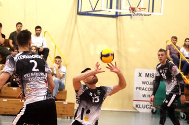 Środa z KRISPOL 1. Ligą Mężczyzn: Mickiewicz Kluczbork - SMS PZPS I Spała 3:0