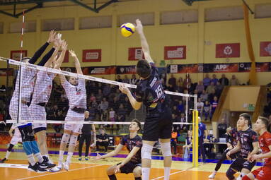 Sobota z KRISPOL 1. Ligą: APP Krispol Września - KPS Siedlce 3:0