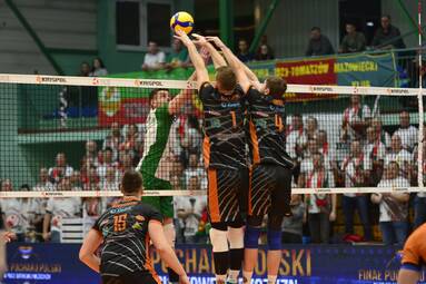 Czwartek z KRISPOL 1. Ligą Mężczyzn: Lechia Tomaszów Mazowiecki - SPS Chrobry Głogów 3:1