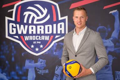 Najlepszy punktujący ligi we Wrocławiu. Damian Wierzbicki zasił szeregi KFC Gwardii