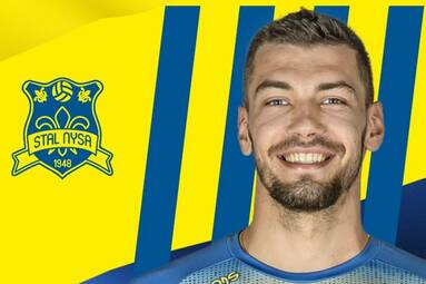 Patryk Szczurek nadal w Stali