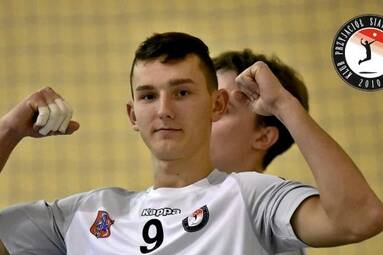 Piotr Truszkowski dołącza do seniorskiej drużyny KPS Siedlce