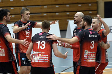 Środa z TAURON 1. Ligą: Mickiewicz Kluczbork - BAS Białystok 3:2