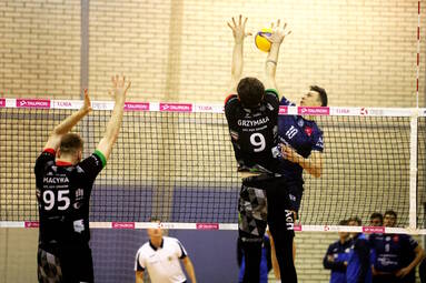 Środa z TAURON 1. Ligą: AZS AGH Kraków - Exact Systems Norwid Częstochowa 2:3