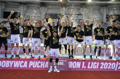 Finał o Puchar TAURON 1. Ligi Mężczyzn: BBTS Bielsko-Biała - BKS Visła Bydgoszcz 3:2. Bielszczanie obronili trofeum!