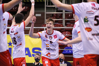 Sobota z TAURON 1. Ligą: KPS Siedlce - ZAKSA Strzelce Opolskie 3:0