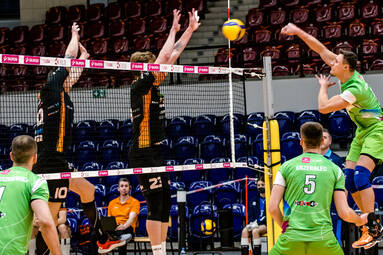 Sobota z TAURON 1. Ligą: MCKiS Jaworzno - BBTS Bielsko-Biała 0:3