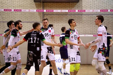 Sobota z TAURON 1. Ligą: AZS AGH Kraków - MCKiS Jaworzno 3:1