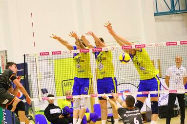 Sobota z TAURON 1. Ligą: Polski Cukier Avia Świdnik - KRISPOL Września 3:0
