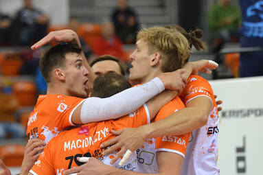 Piątek z TAURON 1. Ligą: BBTS Bielsko-Biała - Chemeko-System Gwardia Wrocław 3:1