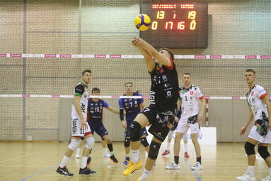 Sobota z TAURON 1. Ligą: AZS AGH Kraków - ZAKSA Strzelce Opolskie 0:3