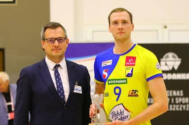 Jakub Urbanowicz zmienia TAURON 1. Ligę na PlusLigę
