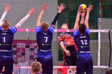 Sobota z TAURON 1. Ligą: KKS Mickiewicz Kluczbork - ZAKSA Strzelce Opolskie 3:0