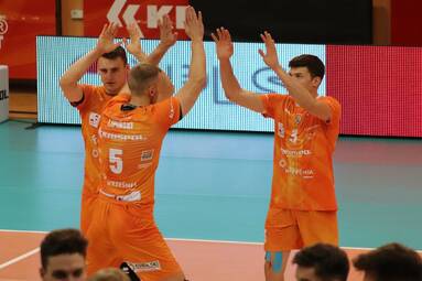 Sobota z TAURON 1. Ligą: KRISPOL Września - ZAKSA Strzelce Opolskie 3:0