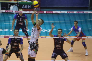 1/16 TAURON Pucharu Polski: AZS AGH Kraków - Grupa Azoty ZAKSA Kędzierzyn-Koźle 1:3