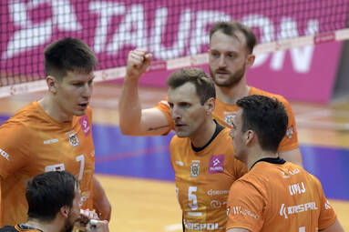 Piątek z TAURON 1. Ligą: KRISPOL Września - Exact Systems Norwid Częstochowa 3:1