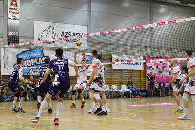 Środa z TAURON 1. Ligą: AZS AGH Kraków - Exact Systems Norwid Częstochowa 3:0