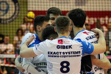 Środa z TAURON 1. Ligą: Exact Systems Norwid Częstochowa - ZAKSA Strzelce Opolskie 3:0
