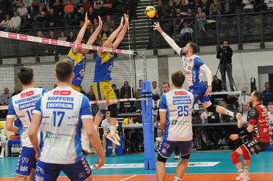 Czwartek z TAURON 1. Ligą Mężczyzn: MKS Będzin - Polski Cukier Avia Świdnik 2:3
