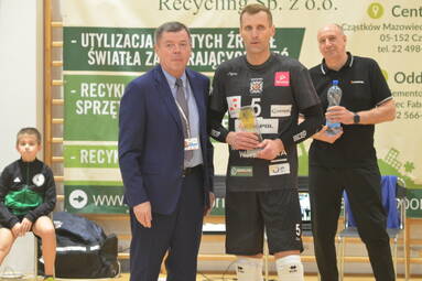 Genialne trzy punkty KRISPOLU Września 