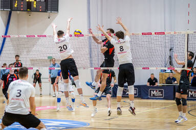 Sobota z TAURON 1. Ligą: Legia Warszawa - Chemeko-System Gwardia Wrocław 2:3