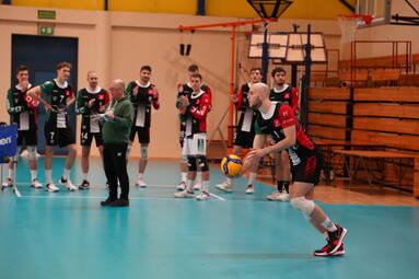 Poniedziałek z TAURON 1. Ligą Mężczyzn: SMS PZPS Spała - AZS AGH Kraków 2:3