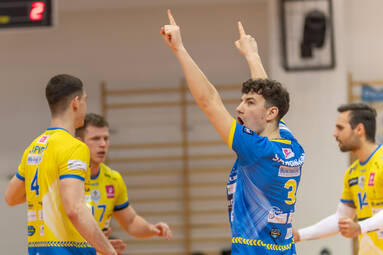 Środa z TAURON 1. Ligą: Olimpia Sulęcin - BAS Białystok 0:3