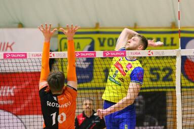 Sobota z TAURON 1. Ligą: PZL LEONARDO Avia Świdnik - SPS Chrobry Głogów 3:1