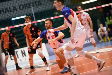 Czwartek z TAURON 1. Ligą Mężczyzn: Chemeko-System Gwardia Wrocław - SPS Chrobry Głogów 3:0