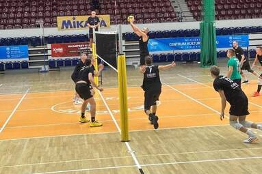 Sparing: MCKiS Jaworzno - AZS AGH Kraków 5:0