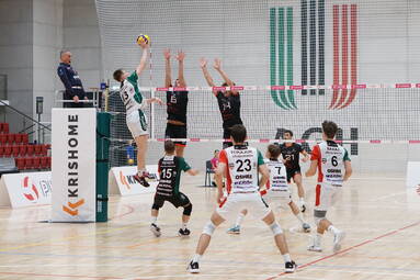 Sobota z TAURON 1. Ligą: AZS AGH Kraków - Gwardia Wrocław 1:3