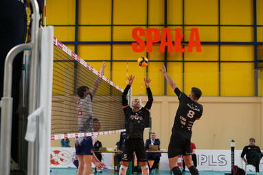 Piątek z TAURON 1. Ligą Mężczyzn: SMS PZPS Spała - KKS Mickiewicz Kluczbork 1:3