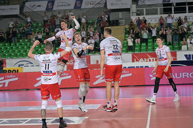 Sobota z TAURON 1. Ligą: BKS VISŁA PROLINE Bydgoszcz - Bogdanka Arka Chełm 3:0. Bydgoszczanie z czwartym brązowym medalem z rzędu!