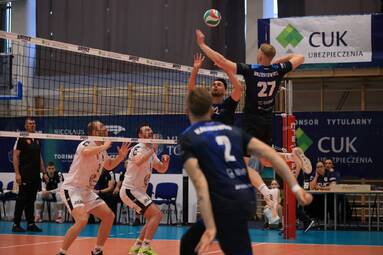 Turniej finałowy II ligi siatkarzy: CM SOLEUS Klub Sportowy Rudziniec i CUK Anioły Toruń pewne awansu!